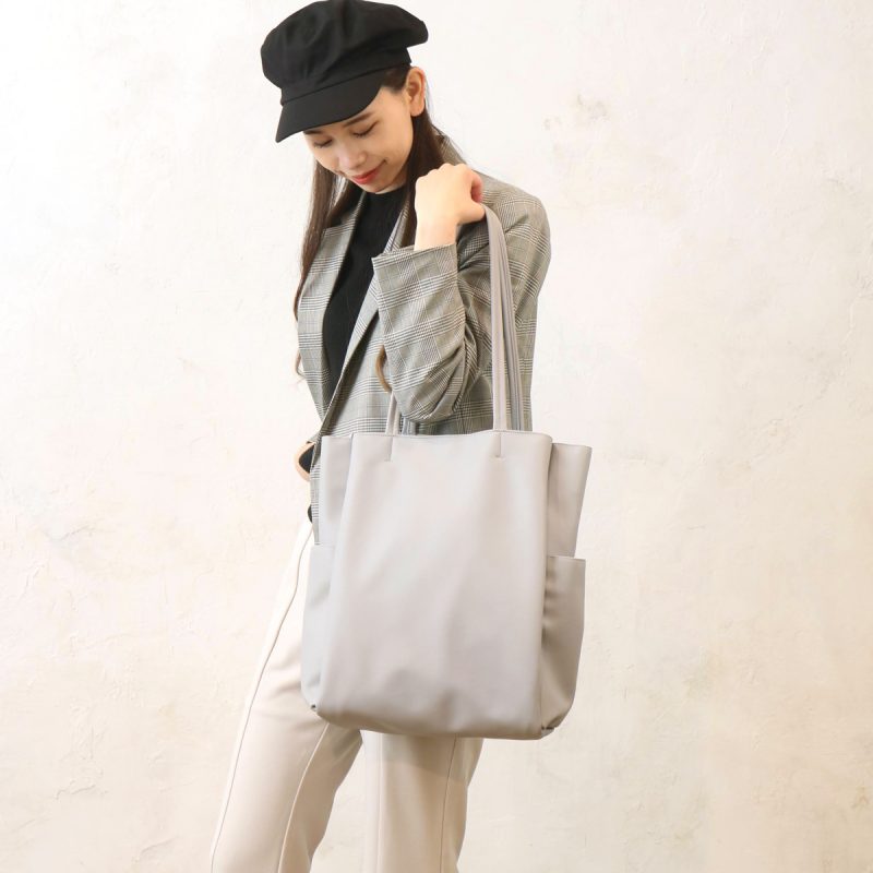 人気すぎて、シリーズ化⁉︎　持つだけで“収納上手になれる”バッグ！